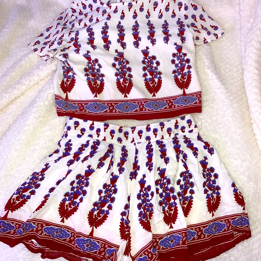 Two Piece Set